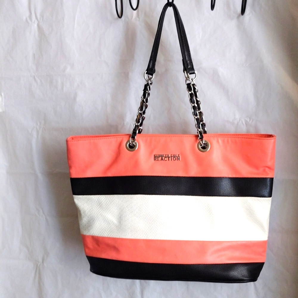 Kenneth Cole Reaction shoulder bag